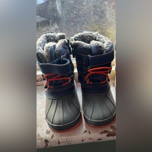 Cat and jack snow boot